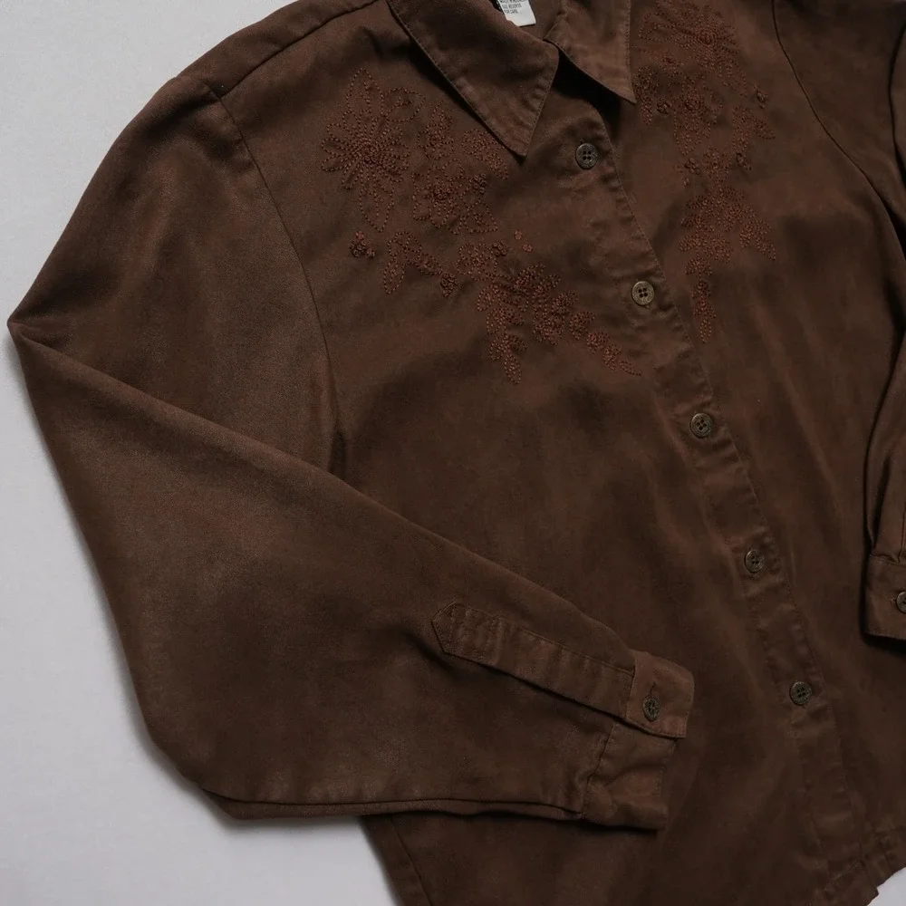 Alfred Dunner Shirt Womens 12P Brown Faux Suede Embroidered Petite Button Up